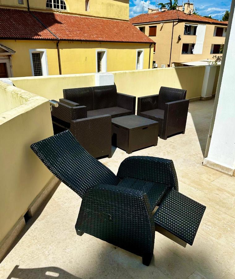 Aria Deluxe Superior 5 Star Apartment, Your Piece Of Heaven By The Sea & Park, With Sea & Park View Новиград Экстерьер фото